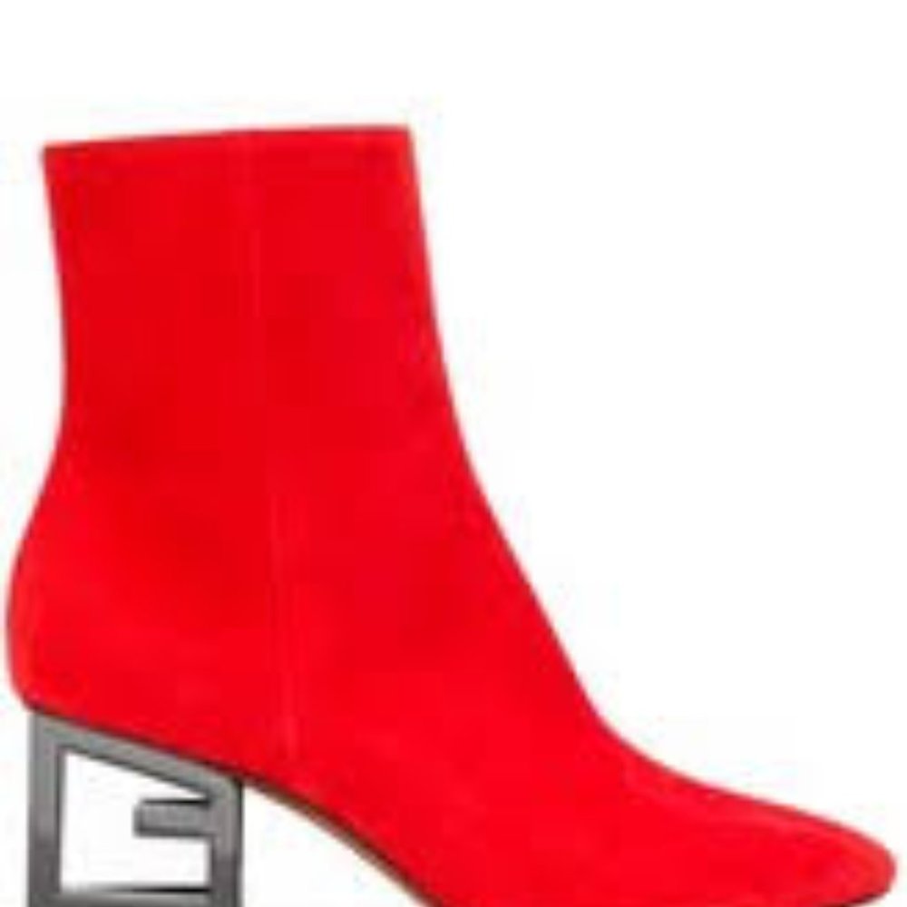 Shoes - Picture 5 of 16